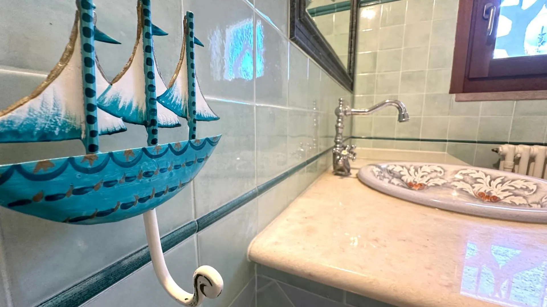 Villa Del Sole, Piscina Privata, Spiaggia A 400 Mt San Teodoro  Italy
