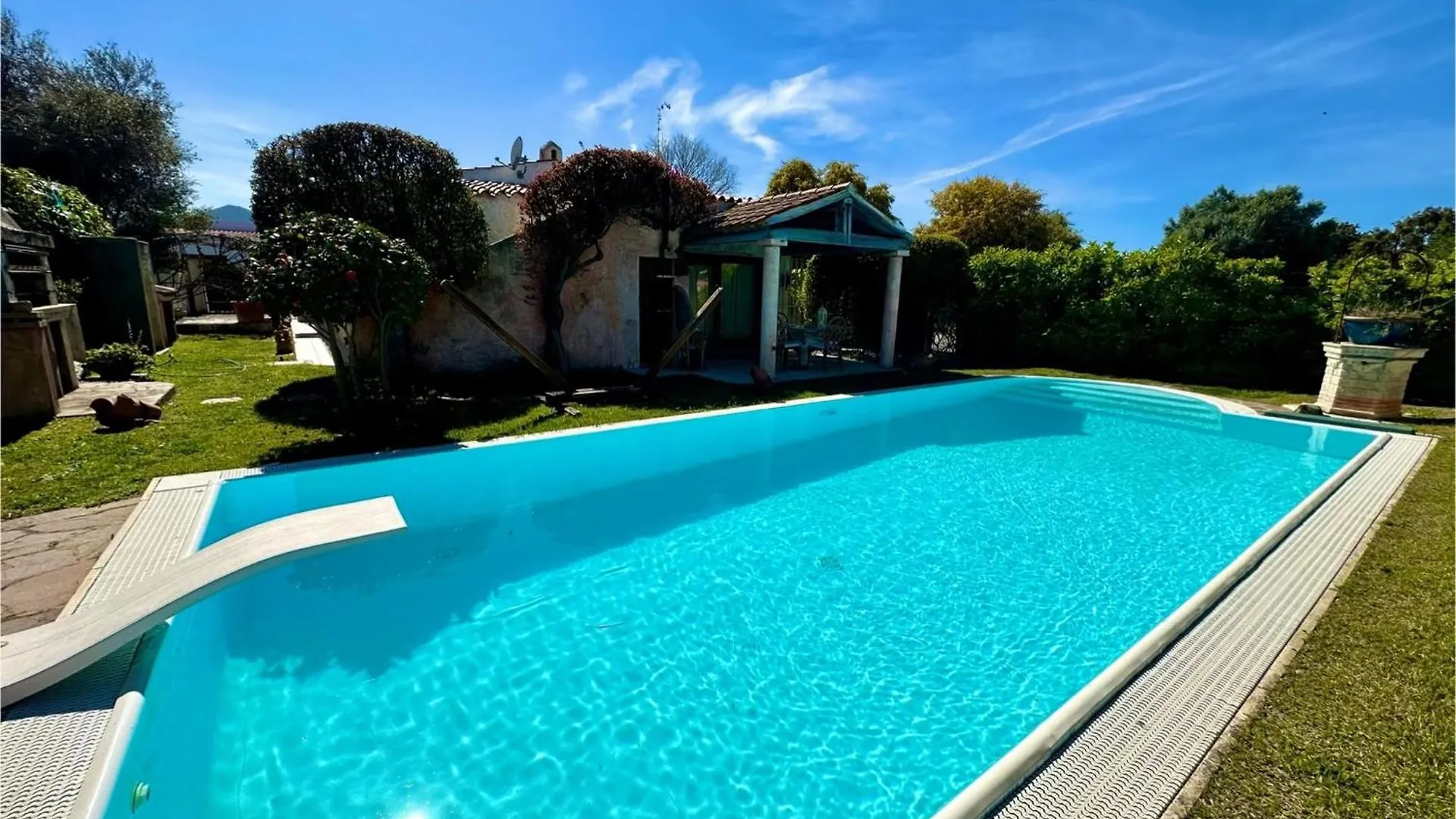 Villa Del Sole, Piscina Privata, Spiaggia A 400 Mt San Teodoro